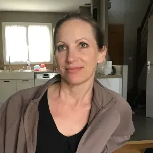 Femme à tout faire entretient du domicile 