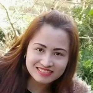 Im Margie 33 years of age,I'm hard working,and i love kids