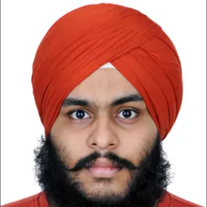 English & Math Tutor – Student Engineer in Paris