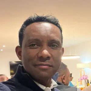 Homme polyvalent pour un menage et/ou nettoyage