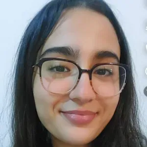 Baby-sitter expérimentée à Troyes.