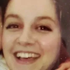 Babysitter com 4 anos experiência