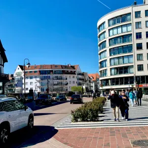 Aide à domicile pour personnes âgées et familles 