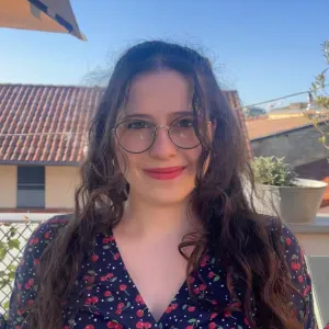 Babysitter de confiance et dynamique à Bordeaux 