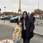 Niñera, ayudante de limpiadora 