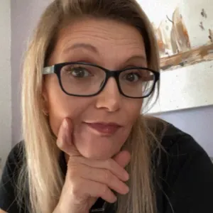 Aide à domicile :seniors. handicap formée Alzheimer .