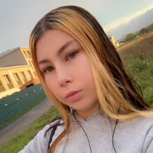 Baby-sitter motivé sérieuse à Torcy