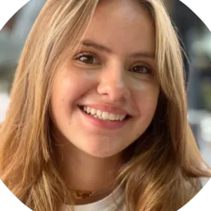 Baby-sitter motivée et sérieuse à Paris