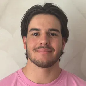 Baby-sitter étudiant à Biarritz