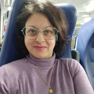 Addetta alle pulizie domestiche e/o Cat Sitter.