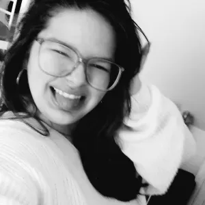 Baby-sitter sur auxerre seulement 