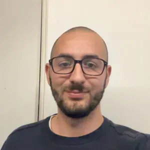 Ragazzo Babysitter a Catania e dintorni