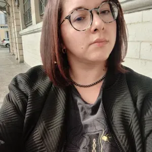 Assistante ménagère motivée et souriante !