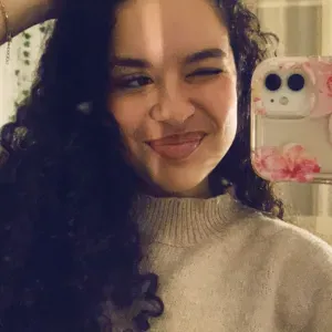 Nouvelle baby-sitter à rodez 12000