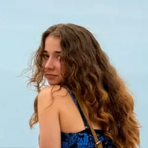 Baby-sitter débutante aux alentours de Mourenx (64150) !