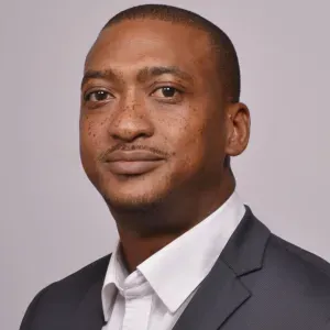 CHERCHE baby sitter sortie d ecole 