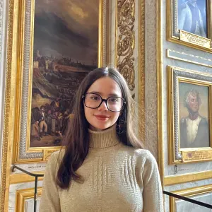 La folle aux chats J'ADORE LES CHATS !! Et les chiens aussi 