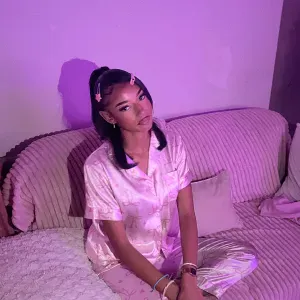 Baby-sitter là pour vous aidez!