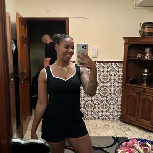 *Procuro Pet Sitter para Jack Russell* no Seixal