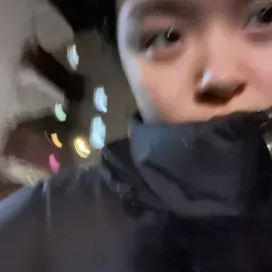 Baby-sitter pour la sortie d'école 