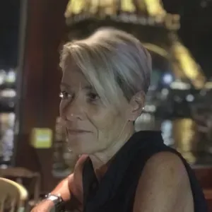 Recherche garde d'enfant, ménage, aide au senior
