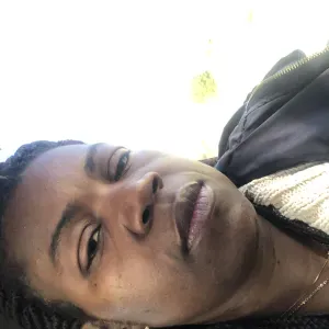 Cuidadora de adulto mayor  en madrid