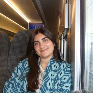 Pet sitting service, please contact me :)