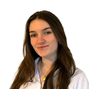 Baby-sitter créative et polyvalente à Paris 