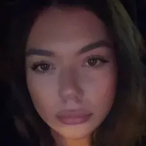 Baby-sitter fiable et expérimentée à Draguignan – 19 ans