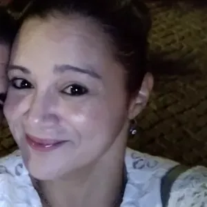  pulizie domestiche, preparazione pasti e cena ordinari 