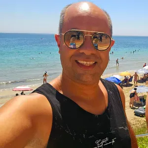 Profesora de francés o árabe en la mata