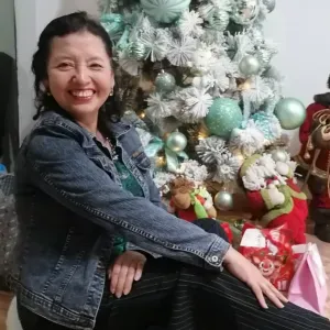 Soin des aînés avec patience et respect