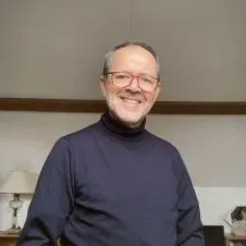 Recherche une assistance au ménage.