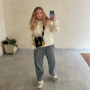 Baby-sitter bienveillante et expérimentée 