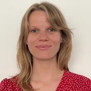 Aide à domicile nantaise, empathique et efficace 