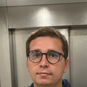 Baby-sitter expérimenté à Dieppe