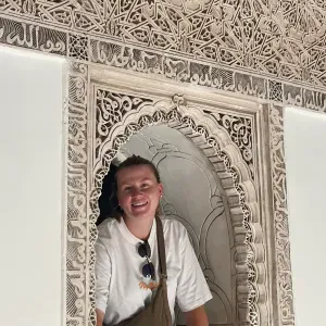 Baby-sitter expérimentée à ABBEVILLE et alentours 