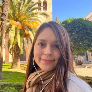 Niñera para tus peques de casa 