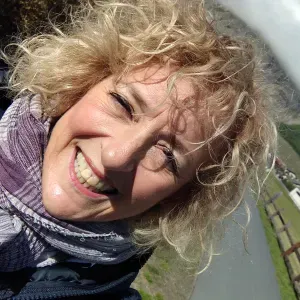 Babysitter esperta Bergamo e provinia