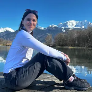 ¡Experienced and caring nanny in Paris!