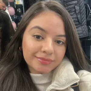  babysitter à Millau. expérimenté avec des enfants de 2 ans