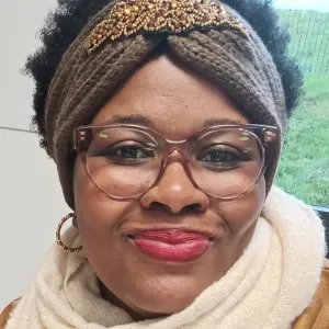 👶 RECHERCHE NOUNOU À DOMICILE – DÉBUT SEPTEMBRE