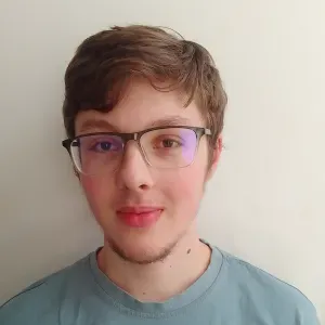 Baby-sitter Motivé étudiant à douai