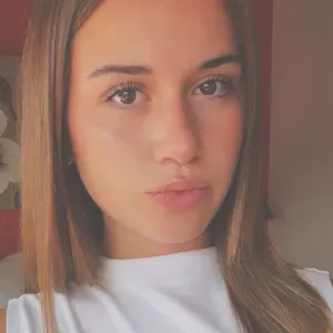 Baby-sitter expérimentée à Thonon-les-Bains 