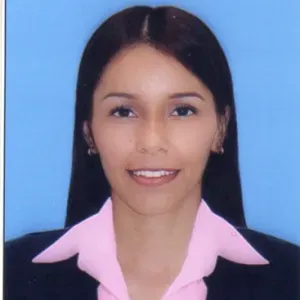 Niñera en Barcelona con 1 año de experiencia