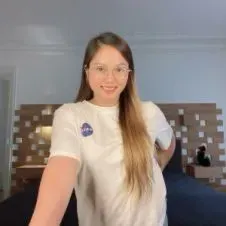 Looking for a job (Semi fulltime)