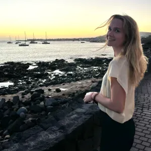 Garde de petites boules de poils