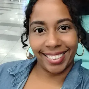 Cuidadora  y canguro en barcelona