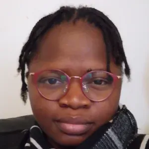 Baby-sitter sérieuse, douce et responsable à Drancy