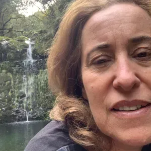 Cuidadora/animadora de idosos no Funchal